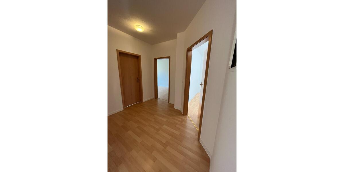 Etagenwohnung Zwickau Zwickau-West - 4 Zimmer, 91 m&sup2;, 600&euro; | Angebot:24865040