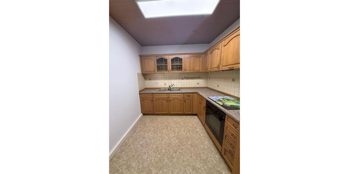 Dachgeschoßwohnung Glauchau - 2 Zimmer, 55 m&sup2;, 320&euro; | Angebot:26676970