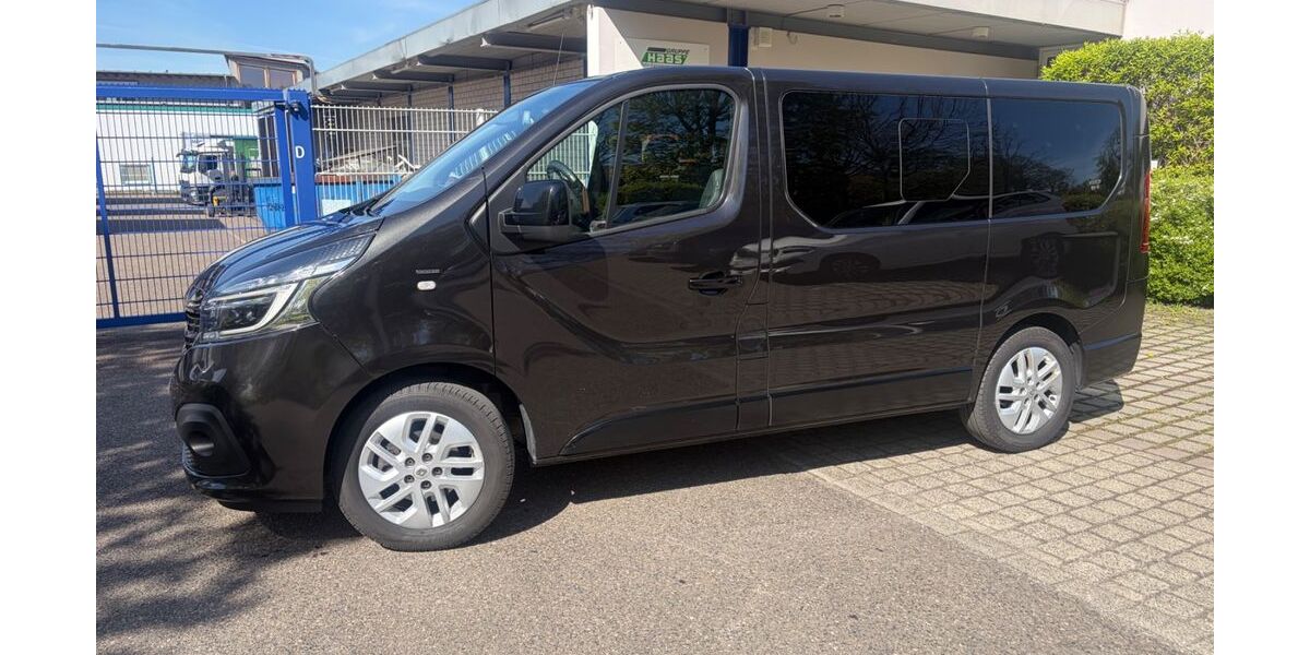 Renault Trafic 156.000 km 20.000 &euro; Mühlau 09241