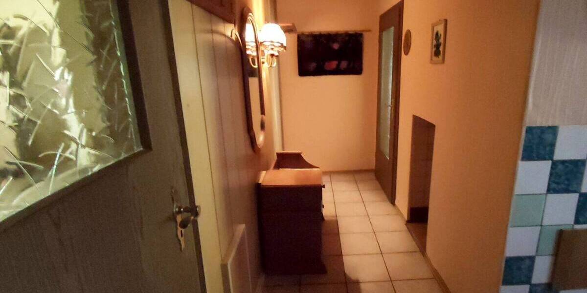 Bauernhaus, Landhaus Werdau Langenhessen - 9 Zimmer, 229 m&sup2;, 145.000&euro; | Angebot:25747106