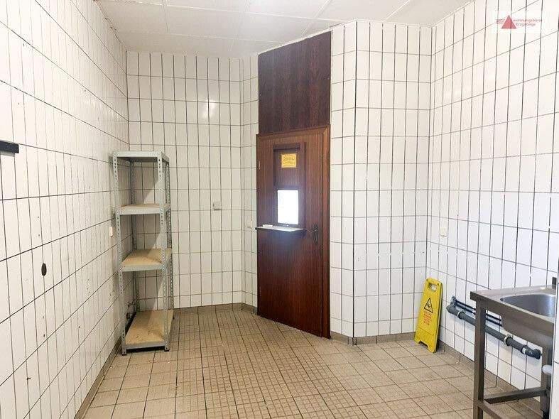 Gewerbeobjekt Kirchberg Burkersdorf - 3 Zimmer, 330&euro; | Angebot:25688338