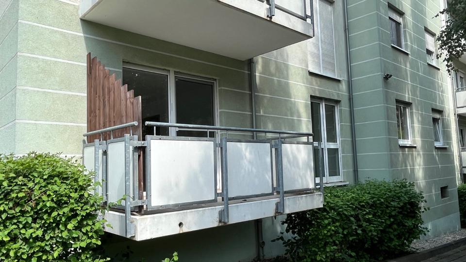 Hochparterre Zwickau Neuplanitz - 3 Zimmer, 77 m&sup2;, 475&euro; | Angebot:20780469