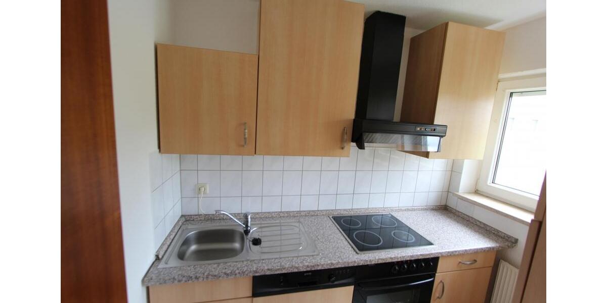 Etagenwohnung Glauchau - 2 Zimmer, 50 m&sup2;, 250&euro; | Angebot:25363724