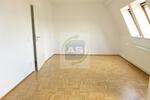 Dachgeschoßwohnung Zwickau Zwickau-Nord - 1 Zimmer, 35 m&sup2;, 250&euro; | Angebot:22591356