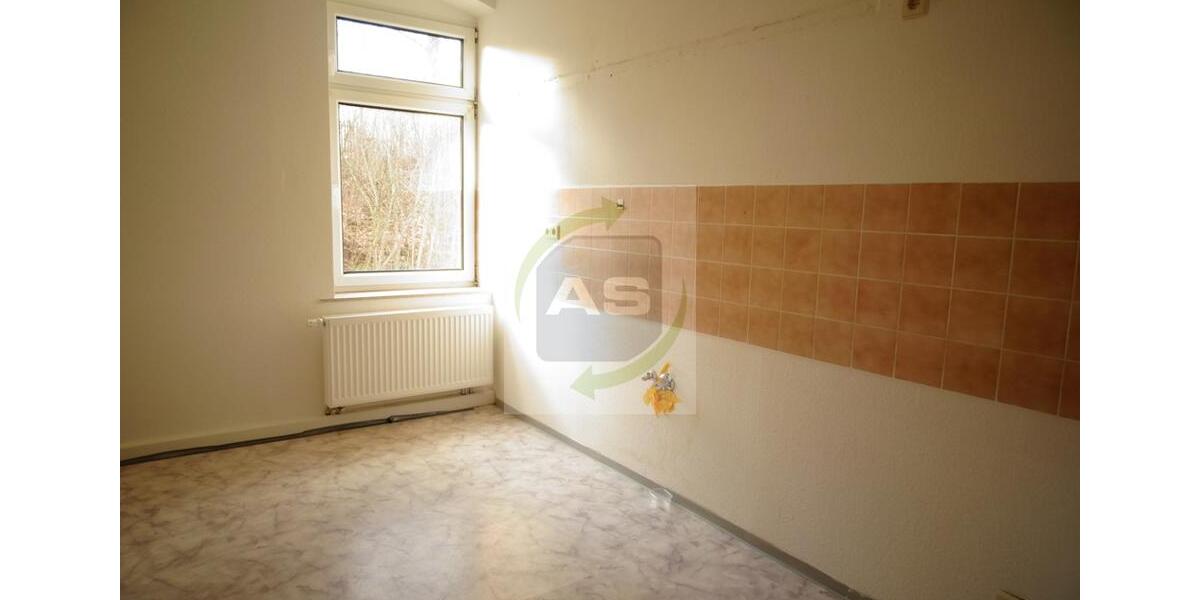 Etagenwohnung Zwickau Auerbach - 3 Zimmer, 76 m&sup2;, 400&euro; | Angebot:23215760