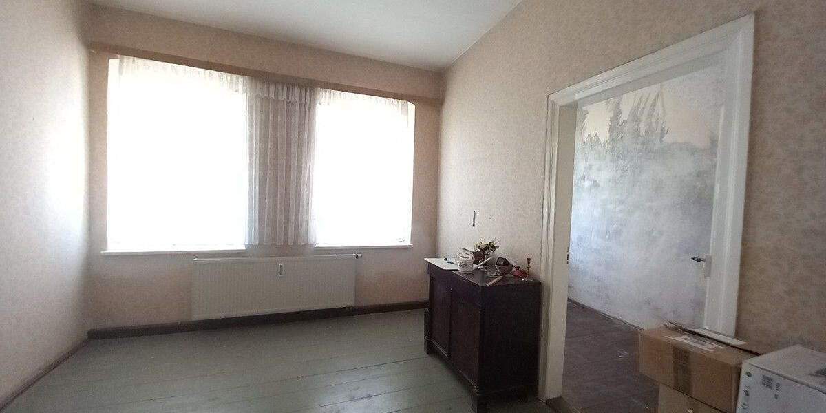 Mehrfamilienhaus, Wohnhaus Crimmitschau - 9 Zimmer, 185 m&sup2;, 69.000&euro; | Angebot:25678130