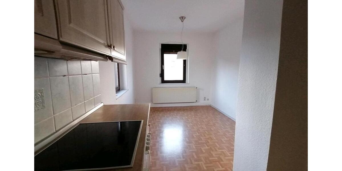 Etagenwohnung Limbach-Oberfrohna Oberfrohna - 2 Zimmer, 55 m&sup2;, 280&euro; | Angebot:24307006