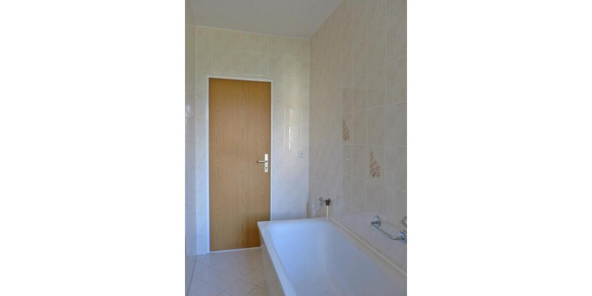 Erdgeschoßwohnung Limbach-Oberfrohna Oberfrohna - 2 Zimmer, 50 m&sup2;, 280&euro; | Angebot:24598530