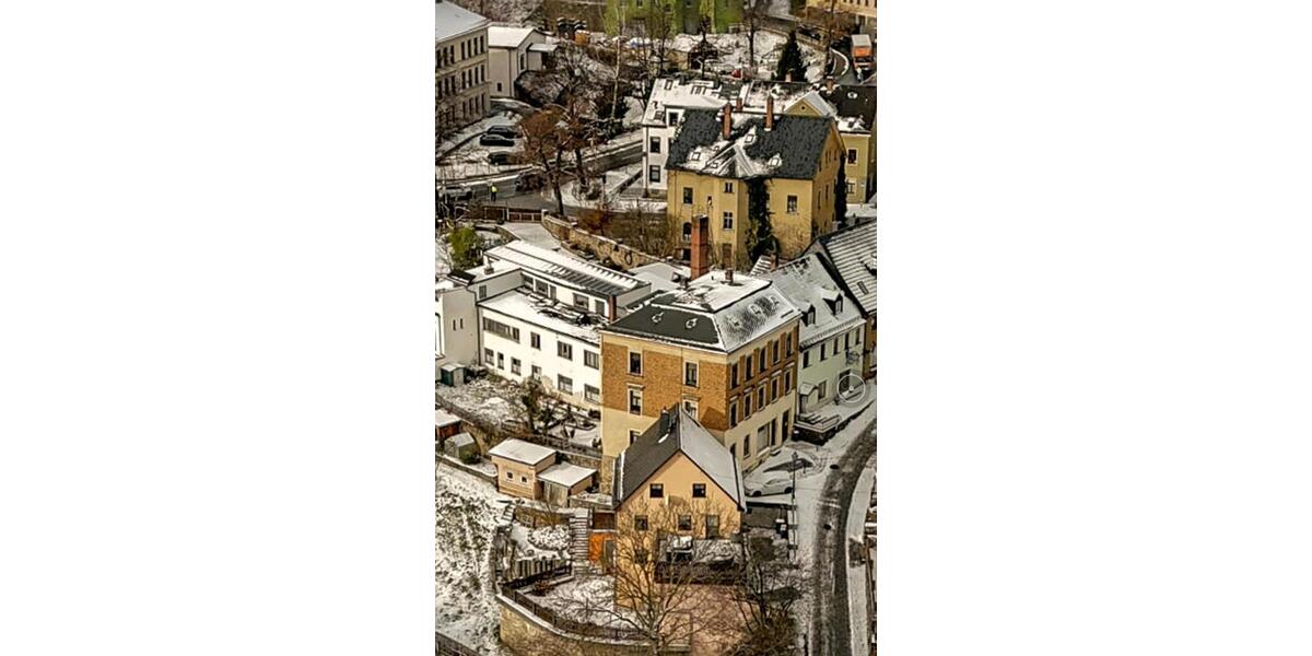 Mehrfamilienhaus, Wohnhaus Schwarzenberg/Erzgebirge Erzgebirge - 13 Zimmer, 280 m&sup2;, 135.000&euro; | Angebot:24554799