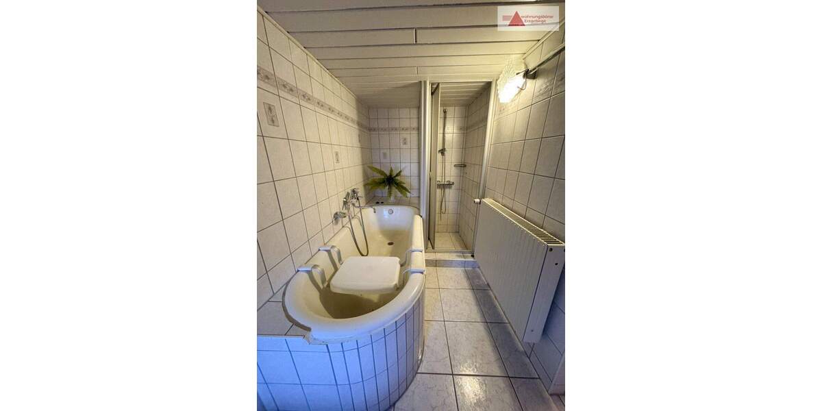 Doppelhaushälfte Grünhain-Beierfeld Beierfeld - 6 Zimmer, 142 m&sup2;, 250.000&euro; | Angebot:25744624