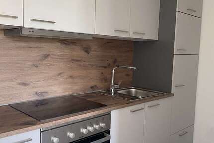 Wohnung Zwickau Marienthal - 1 Zimmer, 28 m&sup2;, 210&euro; | Angebot:25100361