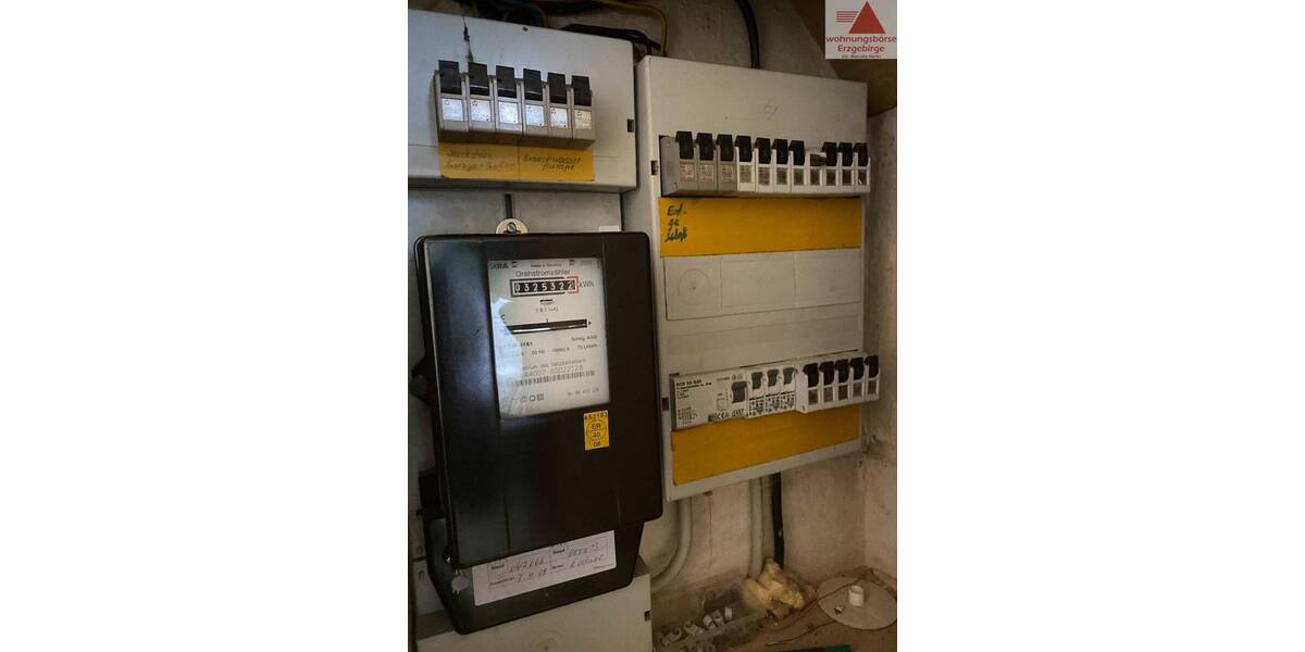 Einfamilienhaus Niederwürschnitz - 6 Zimmer, 100 m&sup2;, 49.000&euro; | Angebot:25744547