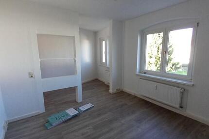 Wohnung Gößnitz - 2 Zimmer, 48 m&sup2;, 288&euro; | Angebot:26084164