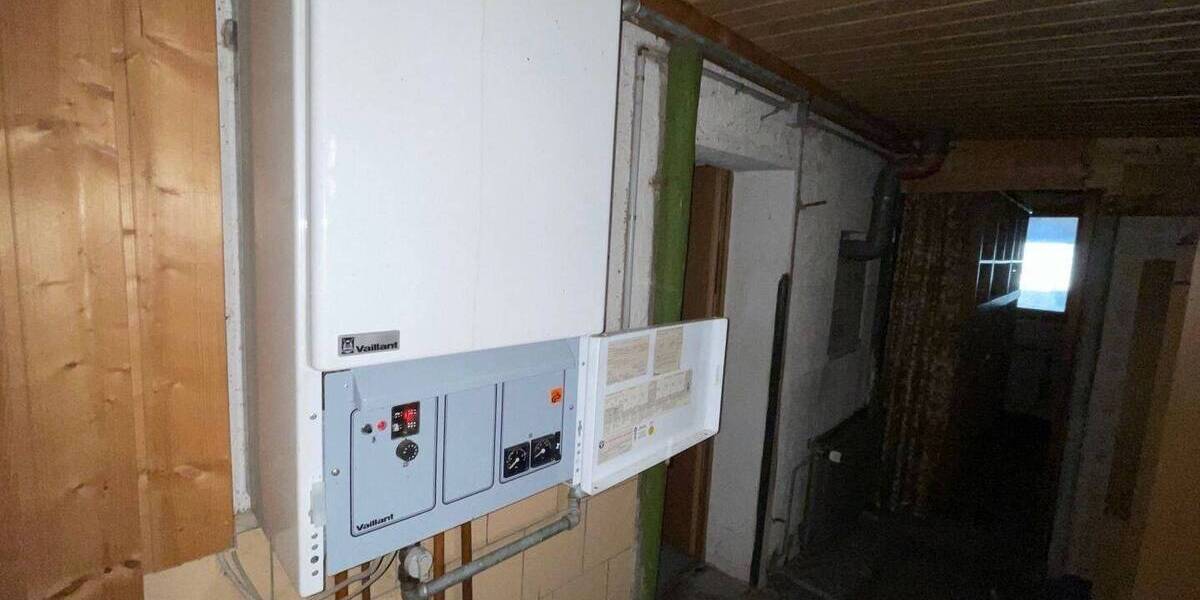 Einfamilienhaus Rodewisch - 5 Zimmer, 150 m&sup2;, 85.000&euro; | Angebot:25662568