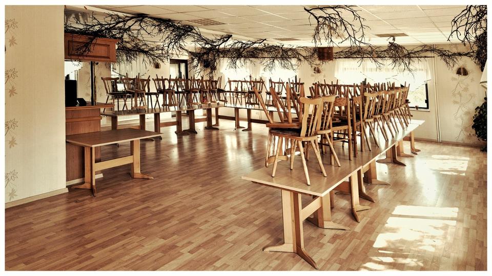 Einfamilienhaus Nobitz - 16 Zimmer, 700 m&sup2;, 308.000&euro; | Angebot:25990796