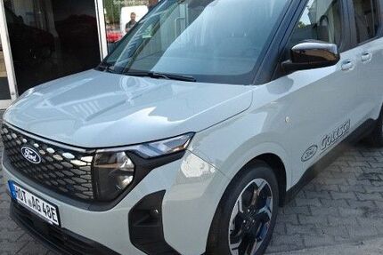 Ford Tourneo Courier 2.490 km 29.987 &euro; Oberlungwitz 09353
