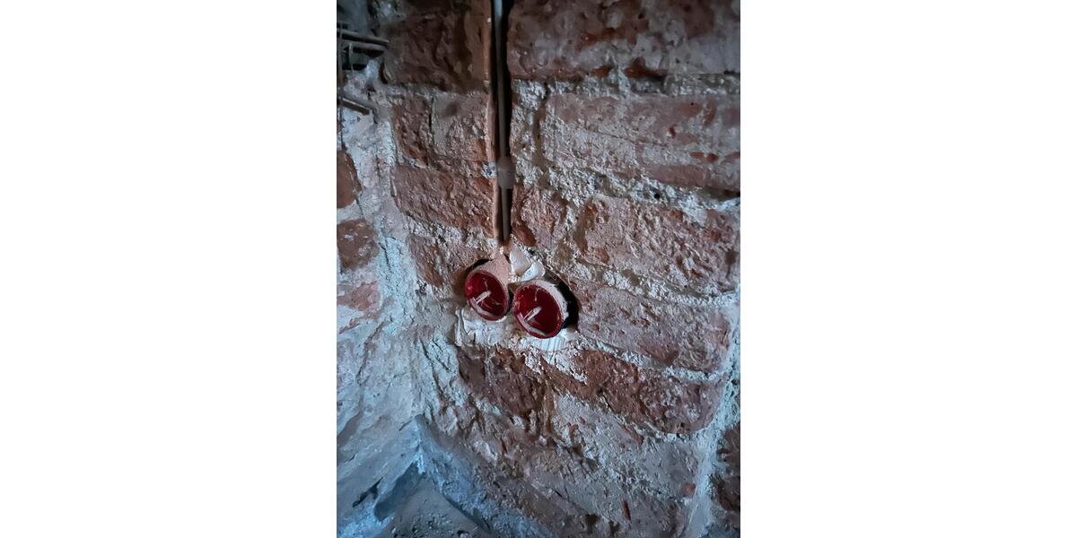 Mehrfamilienhaus, Wohnhaus Crimmitschau - 15 Zimmer, 180 m&sup2;, 32.000&euro; | Angebot:24521083