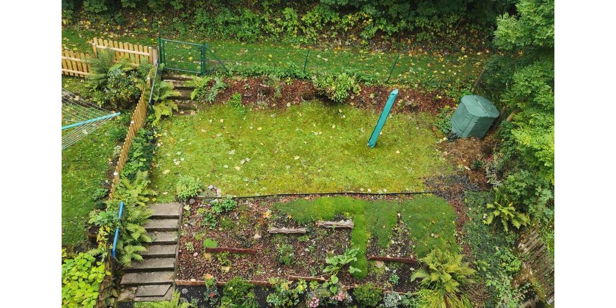 Dachgeschoßwohnung Reichenbach im Vogtland - 3 Zimmer, 70 m&sup2;, 400&euro; | Angebot:24625537