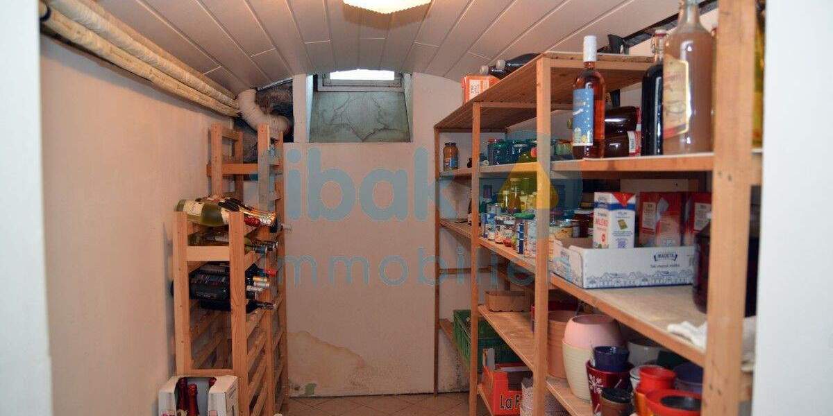 Einfamilienhaus Lichtentanne / Schönfels Schönfels - 9 Zimmer, 214 m&sup2;, 179.000&euro; | Angebot:25745031