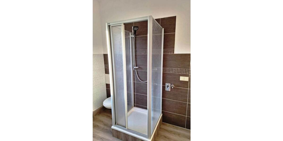 Etagenwohnung Stollberg (Erzgebirge) - 2 Zimmer, 61 m&sup2;, 310&euro; | Angebot:25359831