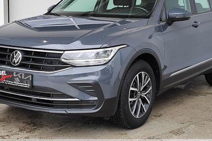 VW Tiguan 92.790 km 21.869 &euro; Oberlungwitz 09353