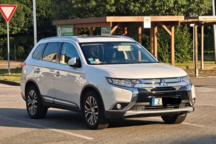 Mitsubishi Outlander 139.850 km 13.600 &euro; Bernsdorf 09337