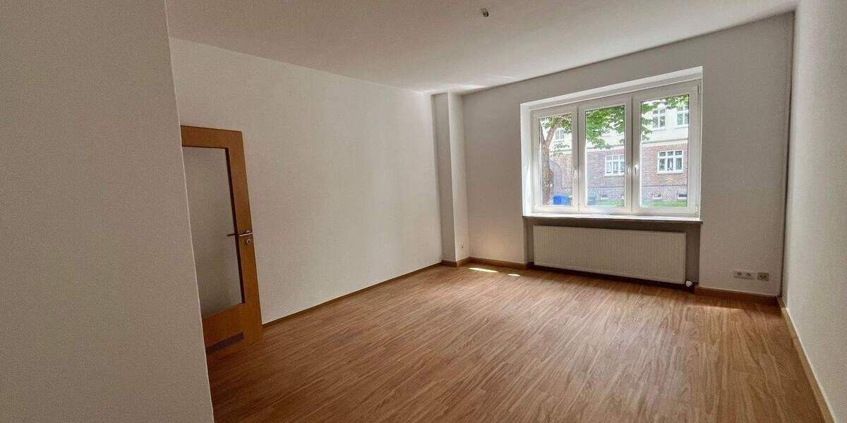 Etagenwohnung Zwickau Pölbitz - 3 Zimmer, 70 m&sup2;, 457&euro; | Angebot:25740072