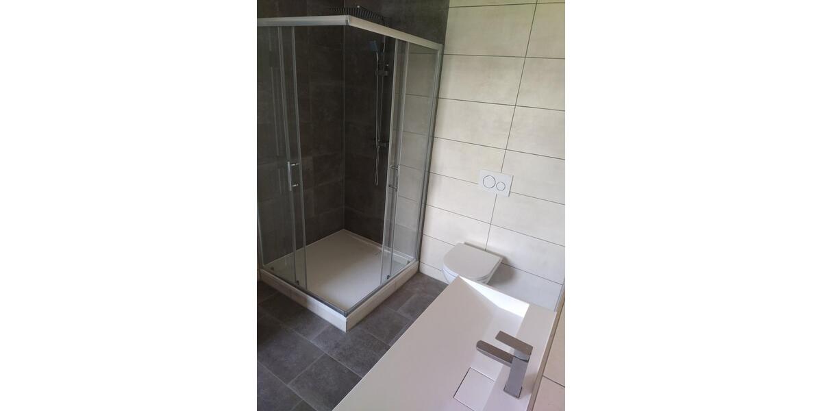 Etagenwohnung Gornsdorf - 2 Zimmer, 70 m&sup2;, 450&euro; | Angebot:20050223