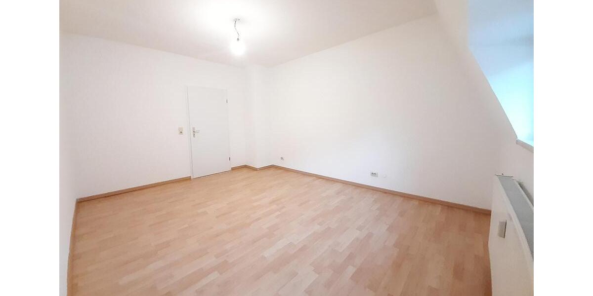 Etagenwohnung Aue-Bad Schlema Bad Schlema - 3 Zimmer, 70 m&sup2;, 225&euro; | Angebot:26283429