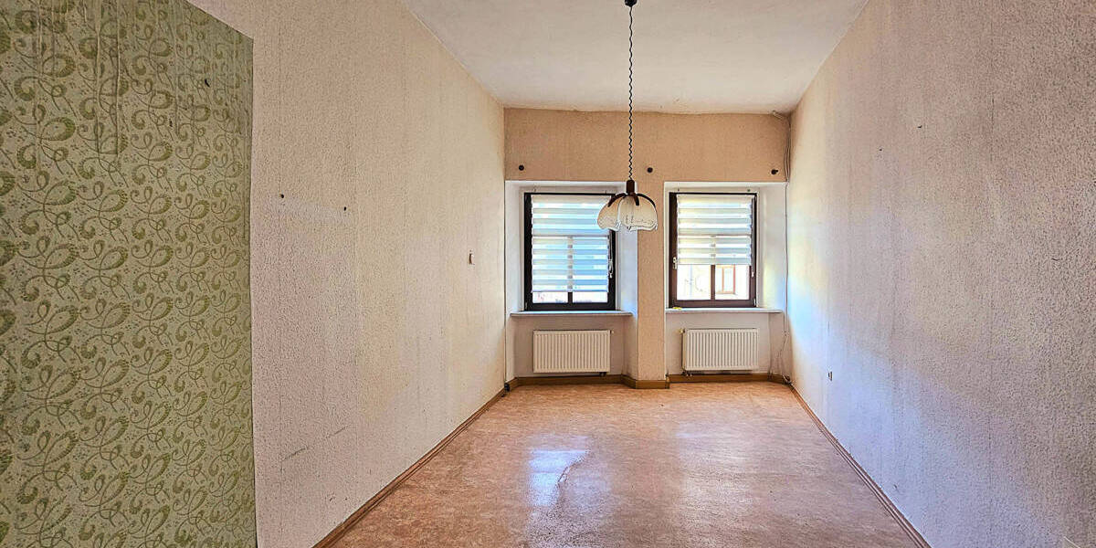 Reihenmittelhaus Schwarzenberg - 1 Zimmer, 269 m&sup2;, 39.000&euro; | Angebot:25688157
