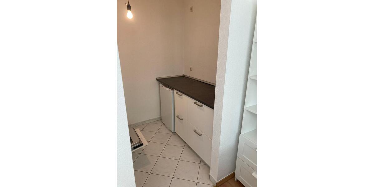 Erdgeschoßwohnung Zwickau Zwickau-West - 2 Zimmer, 36 m&sup2;, 330&euro; | Angebot:25062940