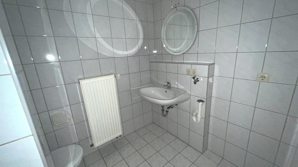 Etagenwohnung Werdau - 1 Zimmer, 39 m&sup2;, 235&euro; | Angebot:25220590