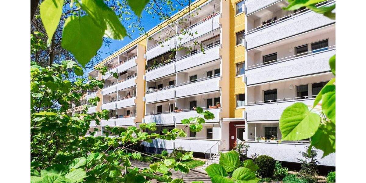 Etagenwohnung Zwickau Eckersbach - 4 Zimmer, 84 m&sup2;, 487&euro; | Angebot:25668571