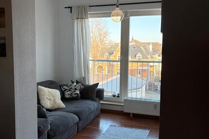 Wohnung Zwickau - 2 Zimmer, 42 m&sup2;, 288&euro; | Angebot:25376811