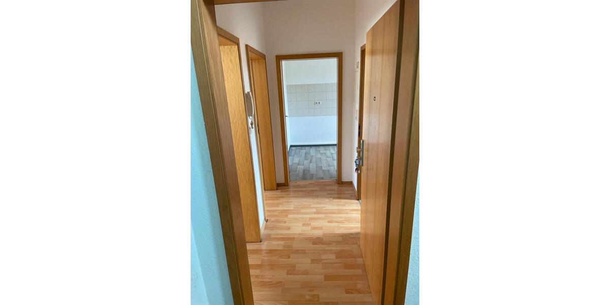 Etagenwohnung Schmölln - 3 Zimmer, 69 m&sup2;, 349&euro; | Angebot:25920411