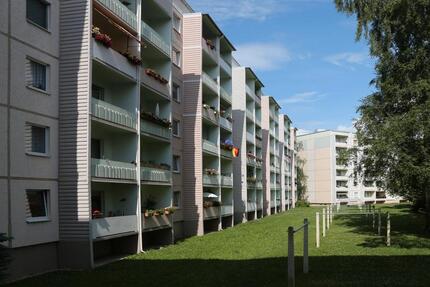Wohnung Zwönitz - 4 Zimmer, 69 m&sup2;, 303&euro; | Angebot:26664453