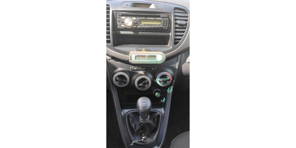 Hyundai i10 62.086 km 3.990 &euro; Lugau 09385