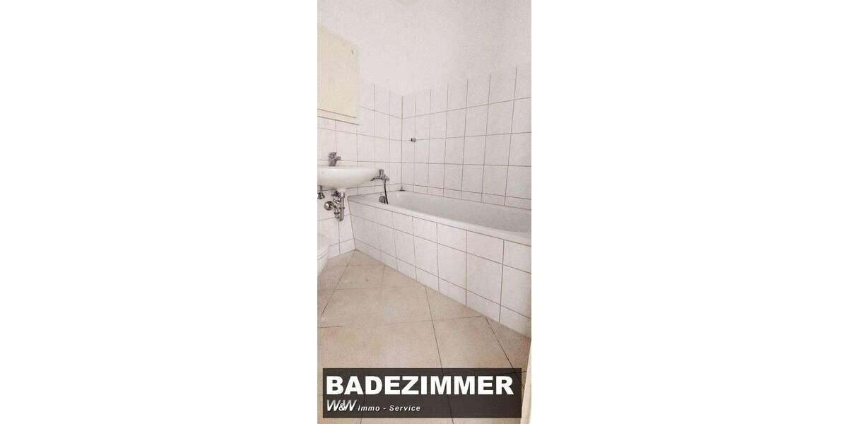 Etagenwohnung Zwickau Pölbitz - 4 Zimmer, 90 m&sup2;, 449&euro; | Angebot:26671825