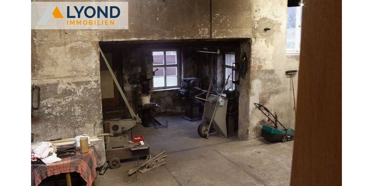 Mehrfamilienhaus, Wohnhaus Auerbach - 6 Zimmer, 160 m&sup2;, 145.000&euro; | Angebot:25676786