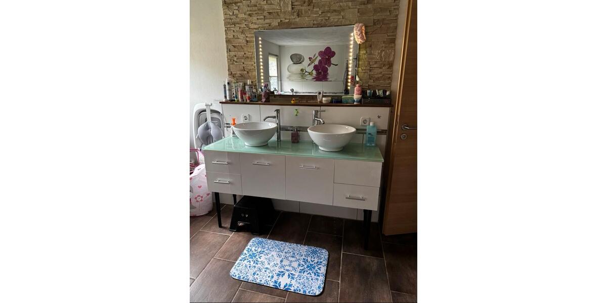 Bungalow Crimmitschau - 6 Zimmer, 170 m&sup2;, 240.000&euro; | Angebot:25231028