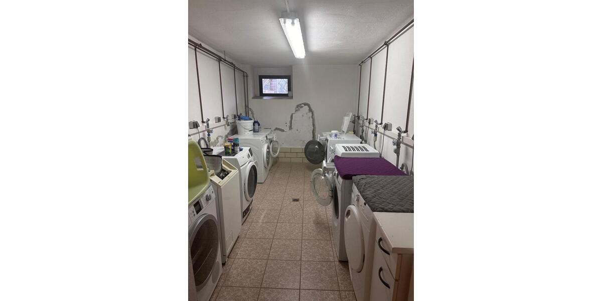 Etagenwohnung Glauchau - 3 Zimmer, 84 m&sup2;, 500&euro; | Angebot:26676960