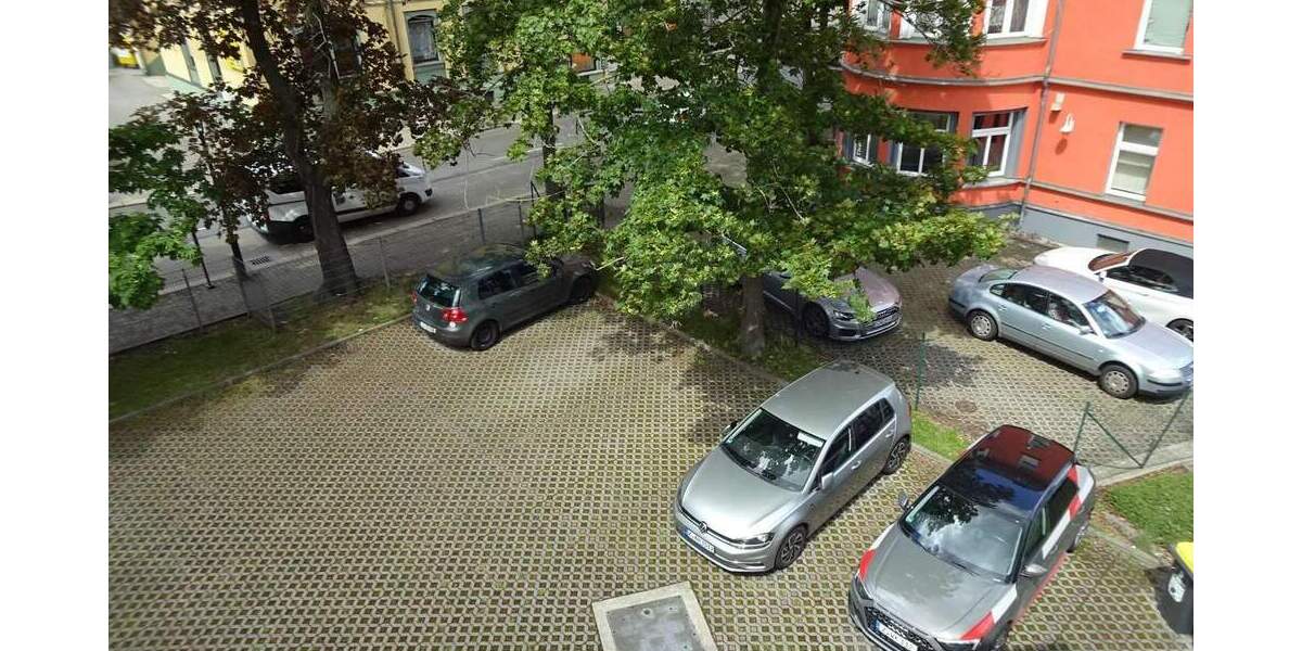 Etagenwohnung Zwickau Innenstadt - 3 Zimmer, 77 m&sup2;, 105.000&euro; | Angebot:25707420