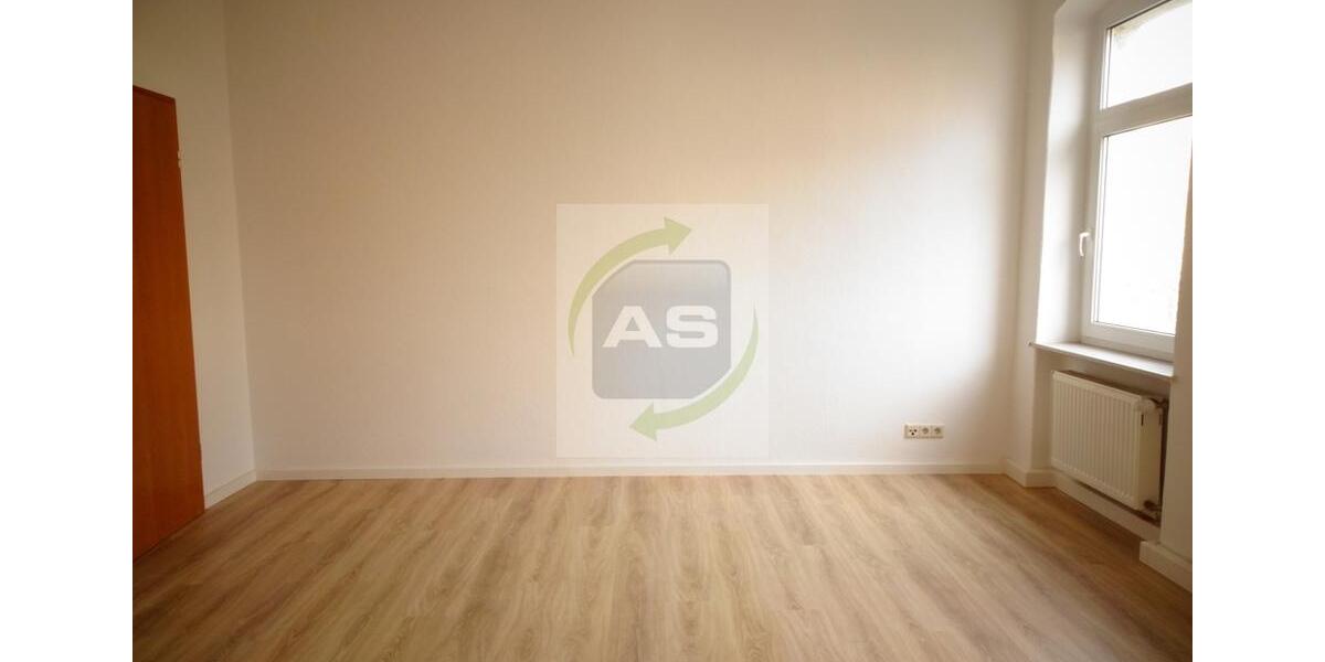 Etagenwohnung Zwickau Auerbach - 3 Zimmer, 76 m&sup2;, 400&euro; | Angebot:23215760