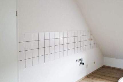 Wohnung Gersdorf - 3 Zimmer, 67 m&sup2;, 400&euro; | Angebot:25835247