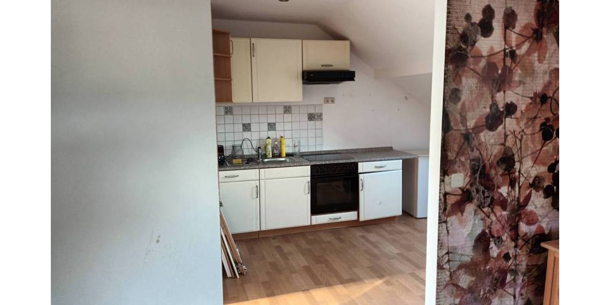 Etagenwohnung Auerbach - 2 Zimmer, 58 m&sup2;, 261&euro; | Angebot:25697806