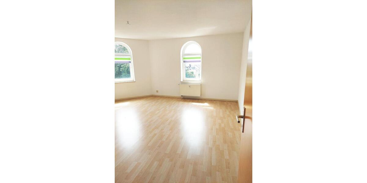 Etagenwohnung Hohenstein-Ernstthal Ernstthal - 2 Zimmer, 62 m&sup2;, 310&euro; | Angebot:25976335