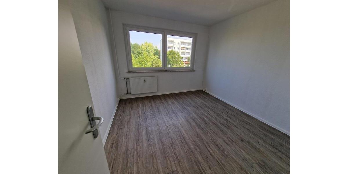 Etagenwohnung Zwickau Neuplanitz - 3 Zimmer, 56 m&sup2;, 340&euro; | Angebot:21411610