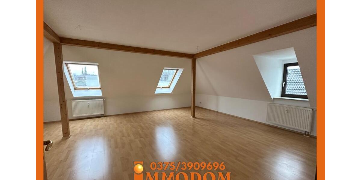 Dachgeschoßwohnung Zwickau - 3 Zimmer, 88 m&sup2;, 530&euro; | Angebot:18346902