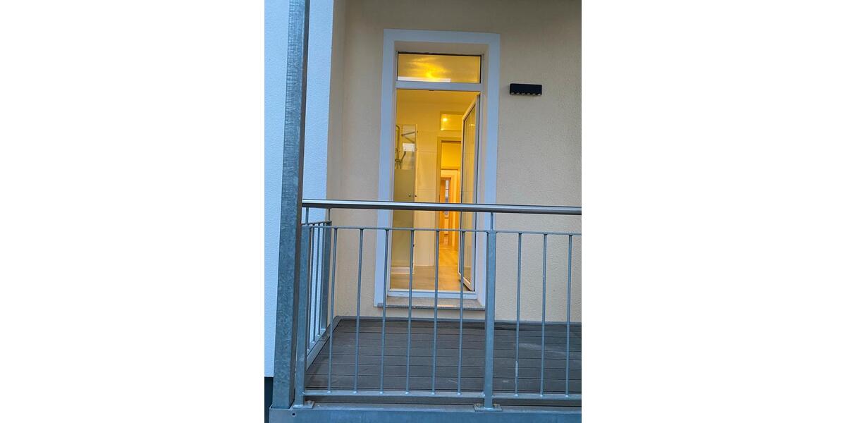 Etagenwohnung Schmölln - 2 Zimmer, 43 m&sup2;, 350&euro; | Angebot:25647948