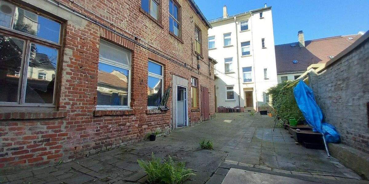 Mehrfamilienhaus, Wohnhaus Crimmitschau - 9 Zimmer, 185 m&sup2;, 69.000&euro; | Angebot:25678130